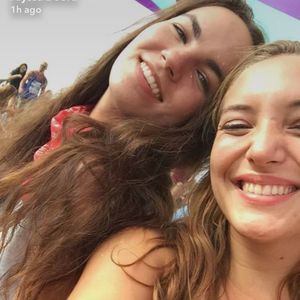 Meet your Posher, Caitlin